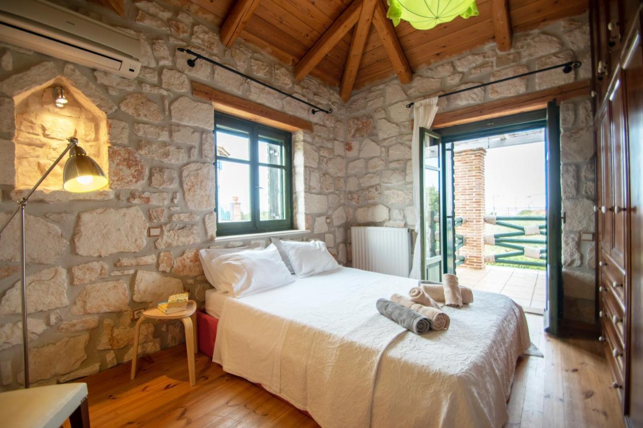 Villa Valory'S House - The Stone House Vasilikí Esterno foto
